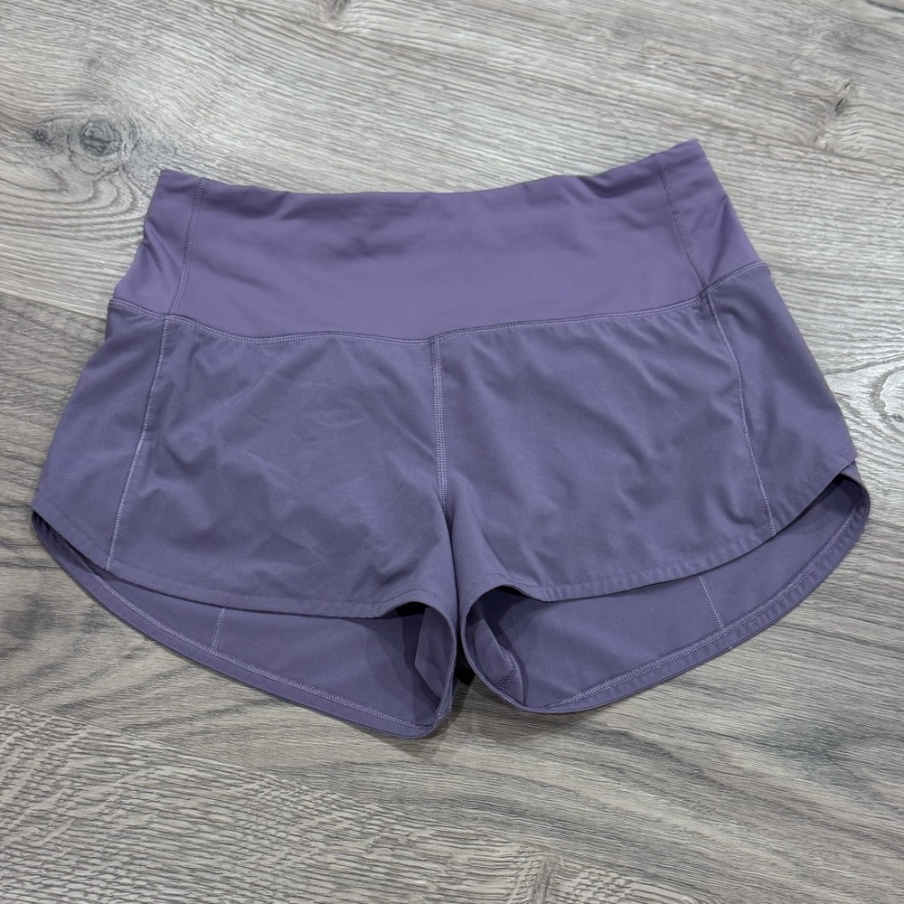 Lululemon Speed Up H/R shorts 2.5” - size 6